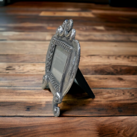 Surrealist Silver PUMPKIN Picture Frame Brushed Aluminum 3” x. 2” Picture - Picture 4 of 4